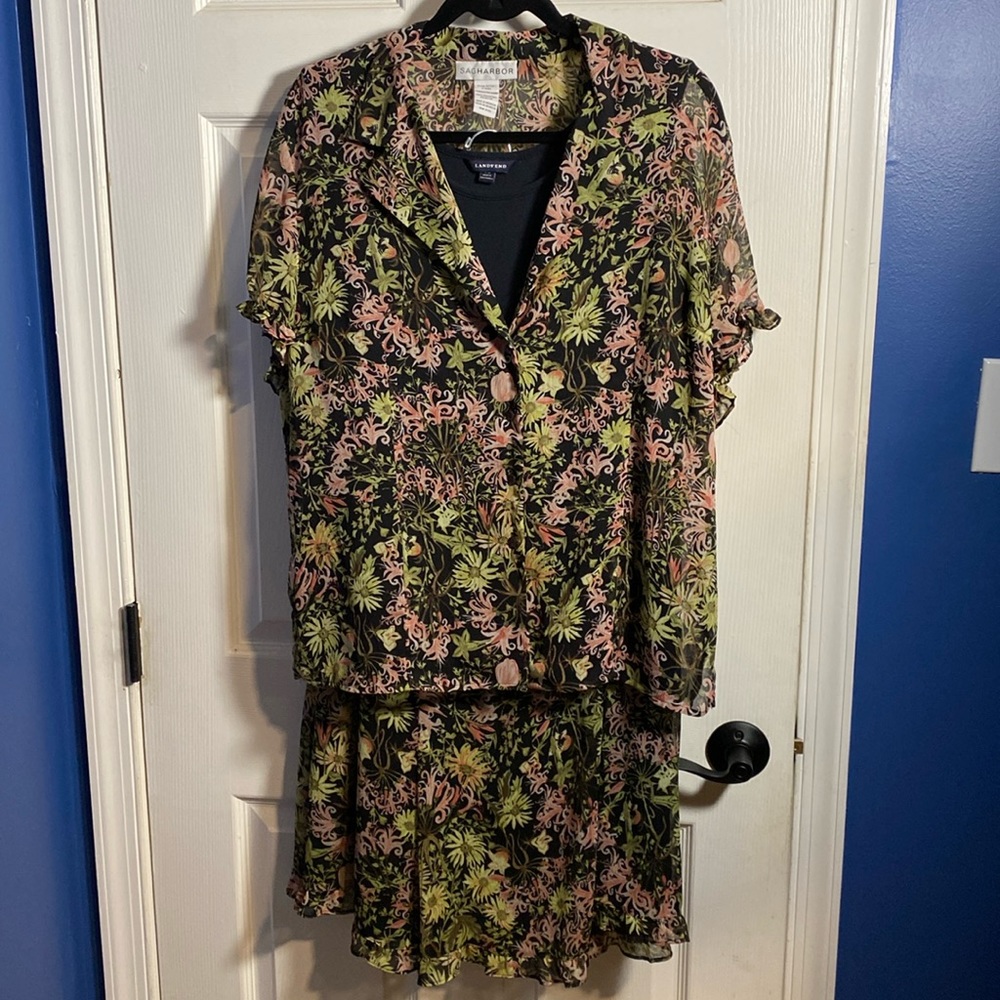 Sag Harbor 3 piece Black and Pink Blouse and Skirt Set